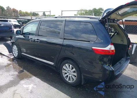 2017 Toyota Sienna Limited Premium 7 Passenger z USA, uszkodzony, nr VIN 5TDDZ3DC6HS164150